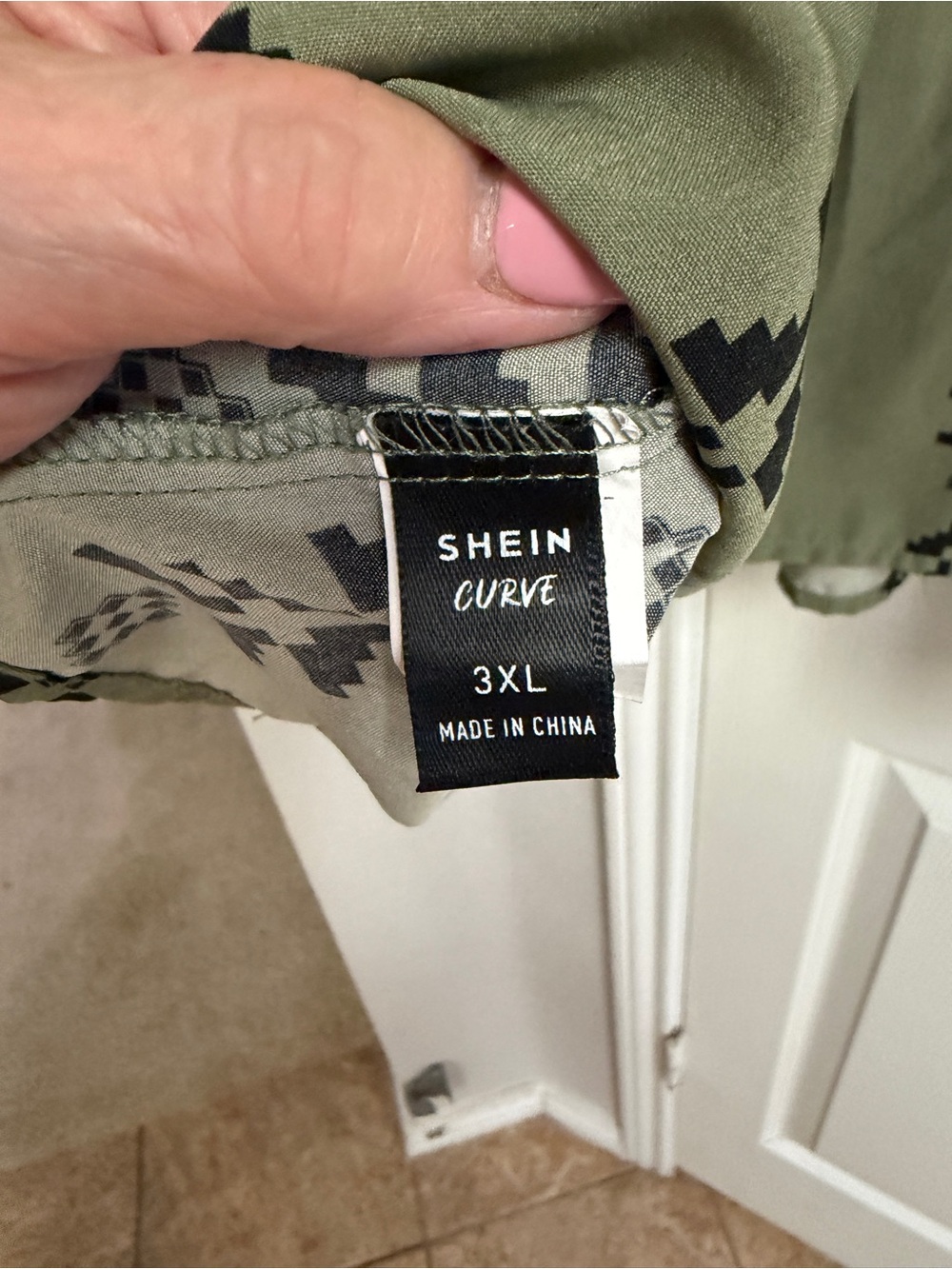SHEIN Olive Green Blouse with Black Geometric Print - Picture 6 of 6
